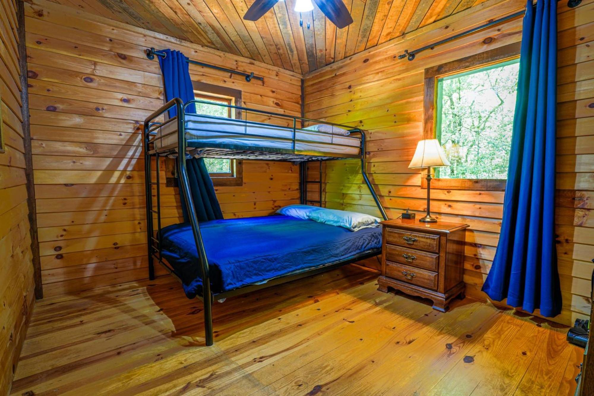 The Big Little Cabin - Hot Tub & Playground Dahlonega Kültér fotó